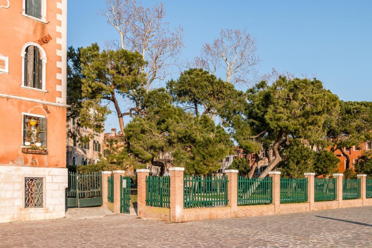 Biennale 1585 Alfa Apartman Velence Kültér fotó